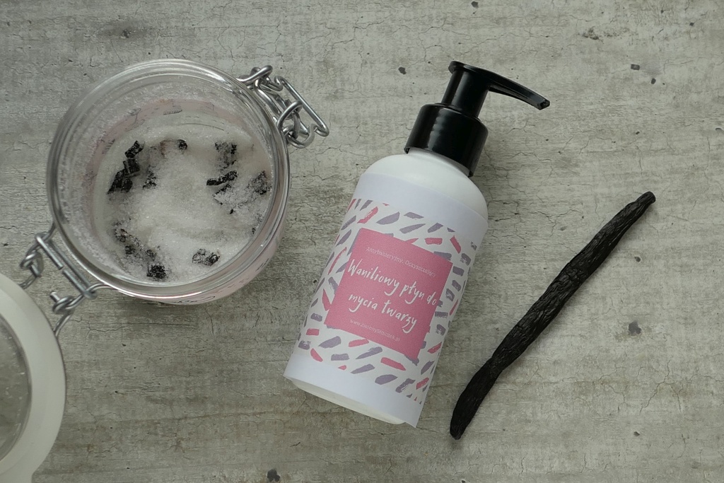 waniliowy żel do mycia twarzy